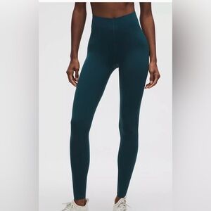 Lululemon Glow up Leggings Indochine blue 25”